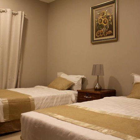 Gulf Breeze Hotel Apartments Khobar Exterior foto