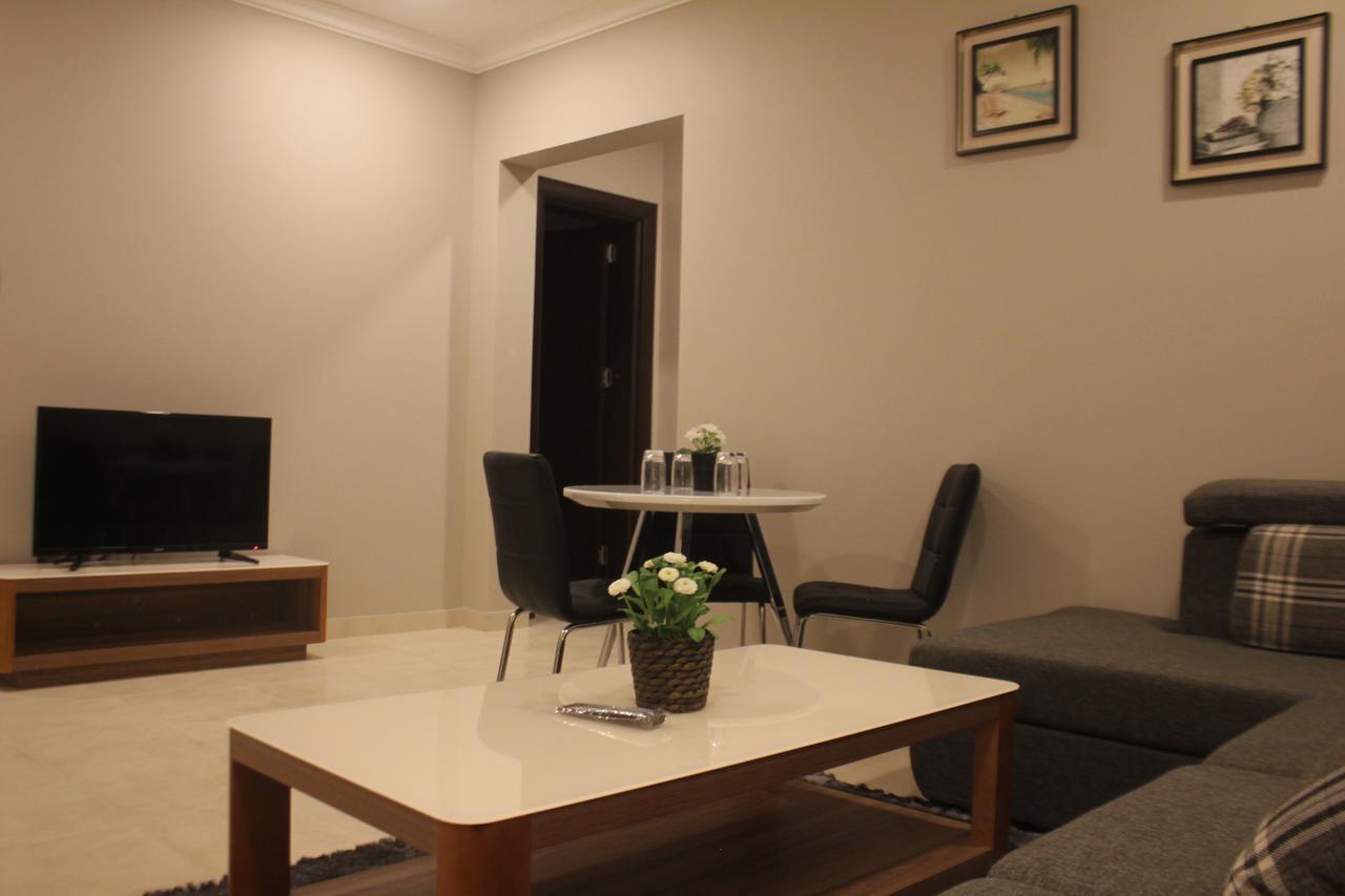 Gulf Breeze Hotel Apartments Khobar Exterior foto